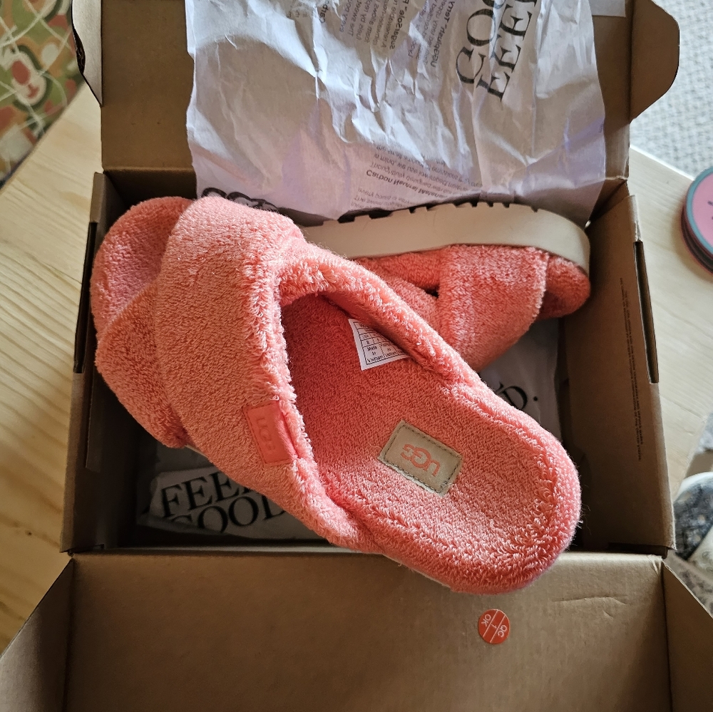 🎁UGG Slippers🎁